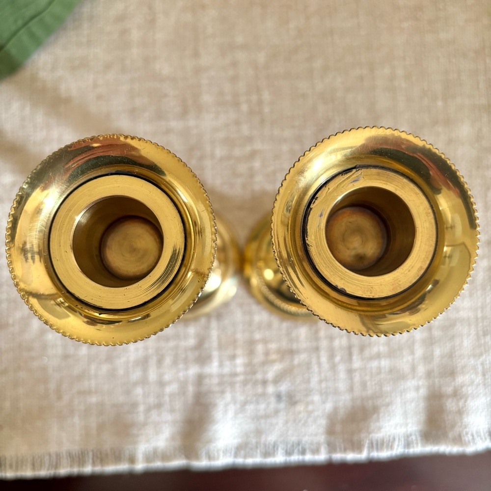 Vintage Brass Candlesticks Pair Fluted Beaded Aged Patina - Picture 5 of 5